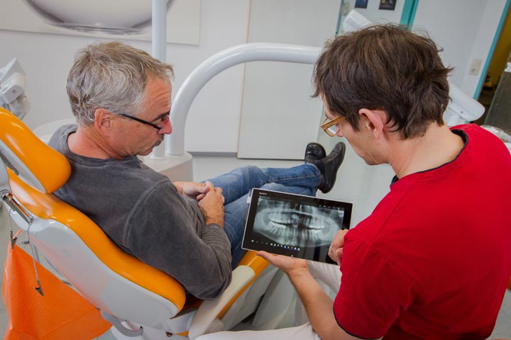 Zahnschmerzen in Jena - besuchen Sie die Praxis Jendrek in Jena / Winzerla.