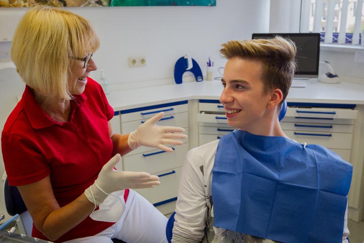 Alles für Zahn Patienten in der Praxis Jendrek in Jena / Winzerla.